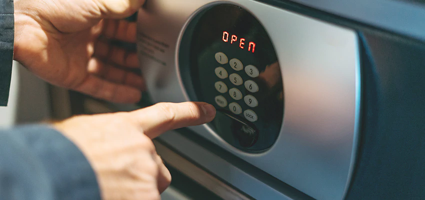 Cash Safe Openers in Skokie