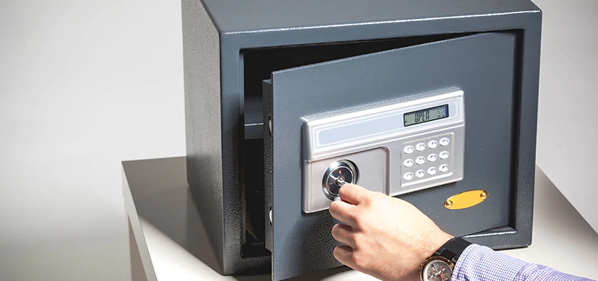 Jewelry Safe Unlocking Service in Skokie