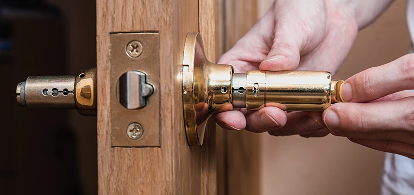 24 Hours Locksmith in Skokie, IL