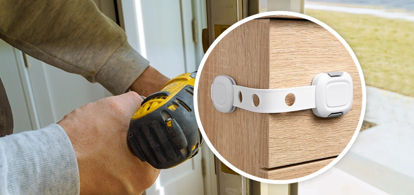 Childproof Sliding Door Locks in Skokie, IL